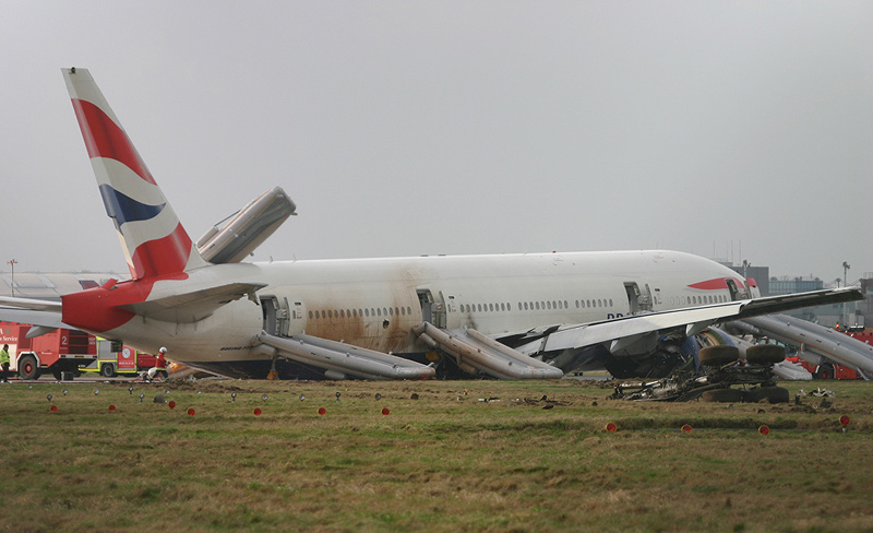 G-YMMM B777 British Airways LHR.jpg