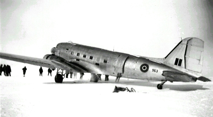 963yellowknife_1946.jpg