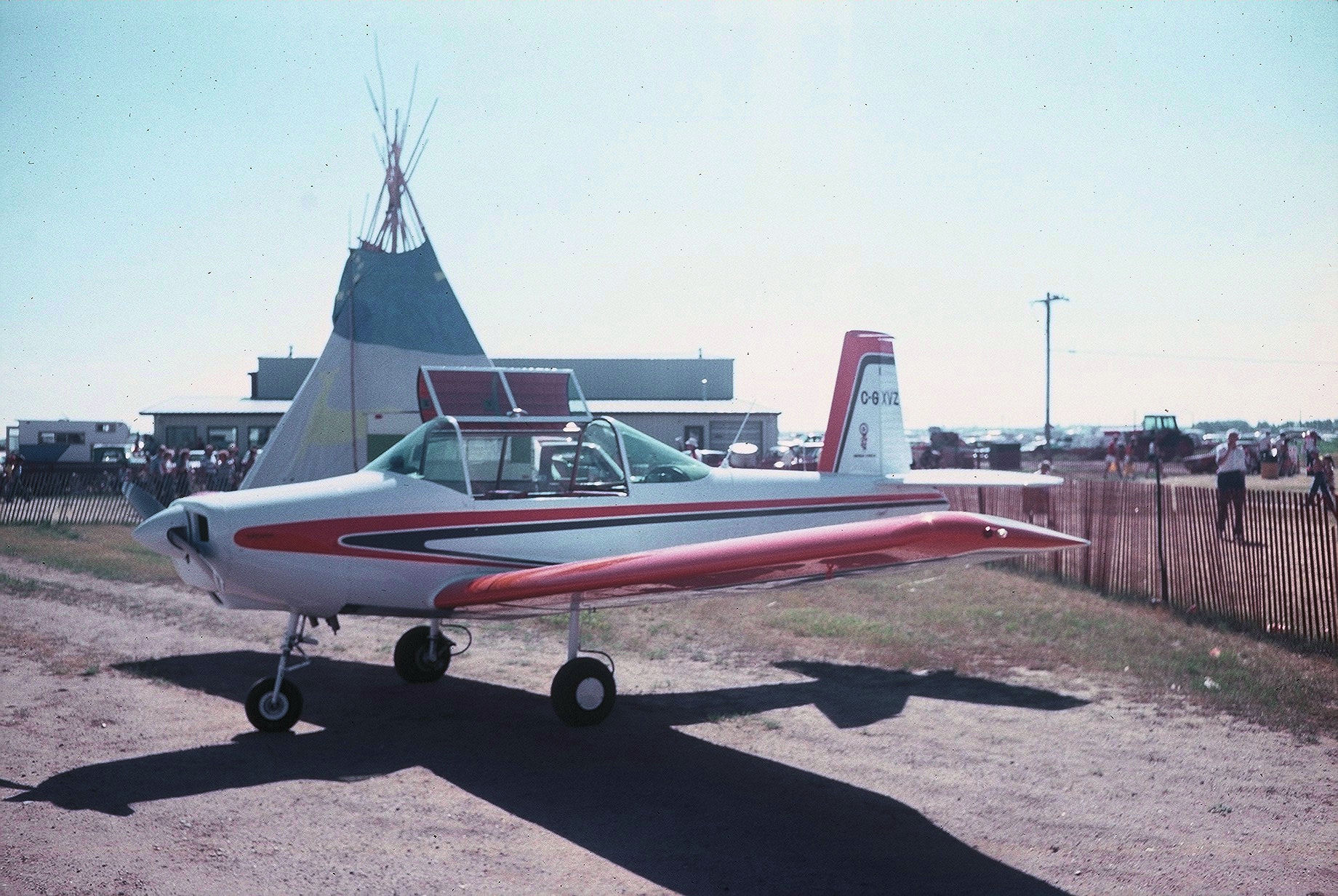 Varga Kachina C-GXVZ Ponoka Breakfast 1980 .jpg